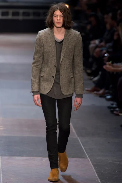 Look 21